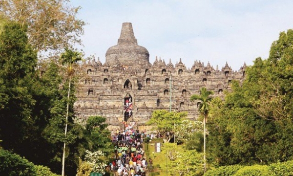 Indonesia: Borobudur thu hút hơn 40 nghìn du khách dịp Vesak