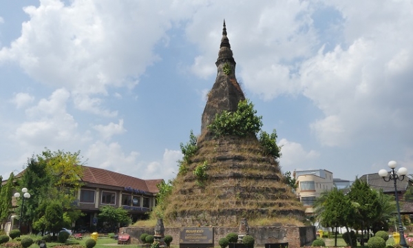 Lào: Bảo tháp That Dam biểu tượng sức mạnh chống giặc ngoại xâm