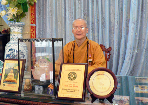 Phát triển Phật giáo - 'phật hóa trong gia đình'