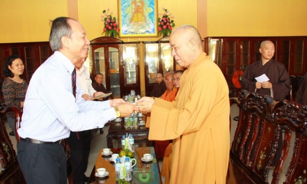 Ban Tôn giáo Chính Phủ thăm và chúc Tết Phật giáo BRVT