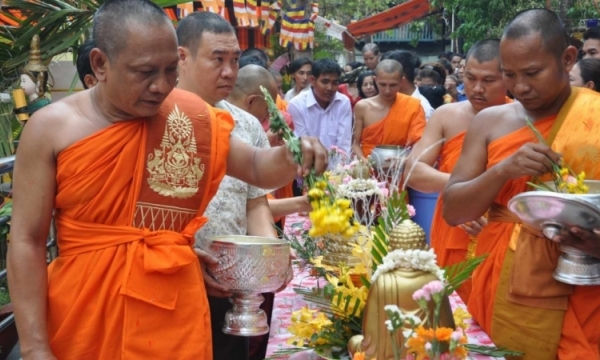 Thư chúc mừng nhân dịp Tết cổ truyền Chol Chnăm Thmây năm 2018