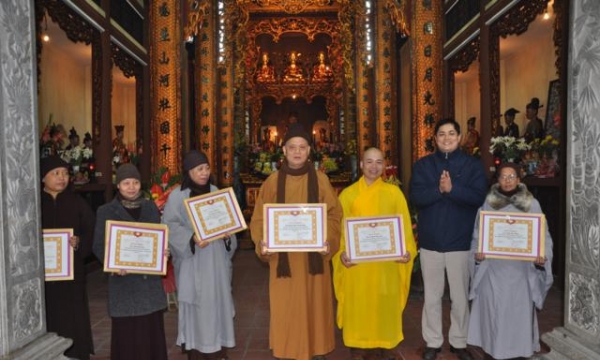 Hà Nội: Phật giáo Quận Hoàn Kiếm tổng kết công tác Phật sự năm 2012