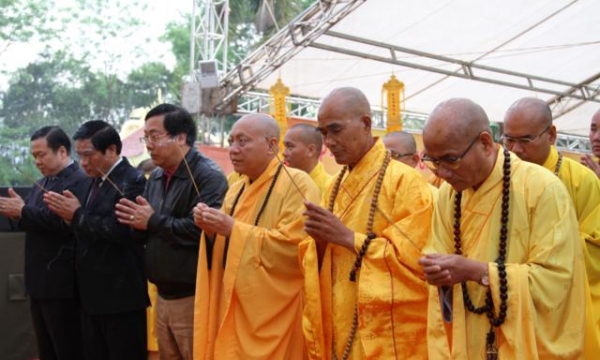 Phật giáo Cao Bằng dâng hương tưởng niệm các anh hùng liệt sĩ
