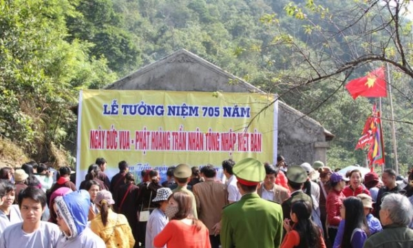 Quảng Ninh: Lễ tưởng niệm 705 năm ngày Phật Hoàng Trần Nhân Tông nhập Niết Bàn tại Am Ngọa Vân

