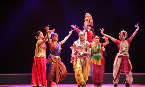 Chùm ảnh: Các tiết mục múa cổ điển Ấn Độ