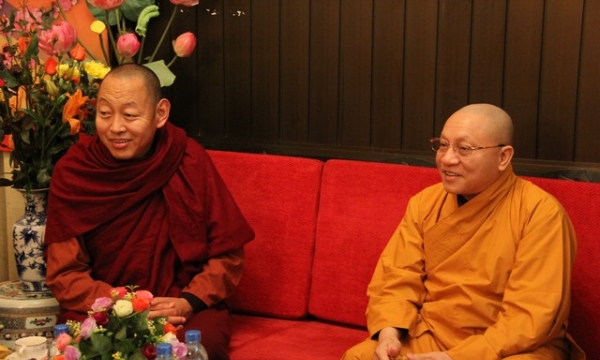 Hà Nội: HT.Thích Gia Quang đón tiếp đoàn Phật giáo Ấn Độ