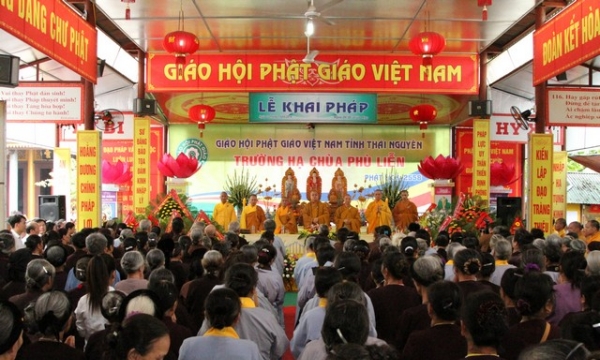 Thái Nguyên: Lễ Khai pháp Hạ trường chùa Phù Liễn