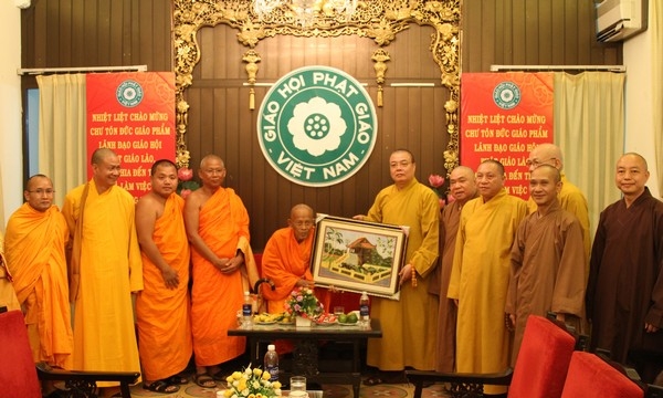 Hà Nội: Phật giáo Lào và Campuchia thăm GHPGVN
