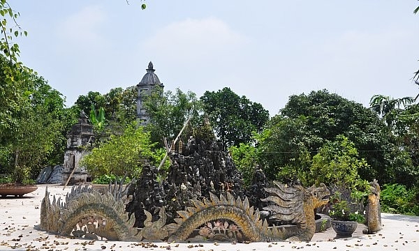 Thăm ngôi chùa từng nhiều năm “vắng bóng tượng, thiếu tiếng chuông”