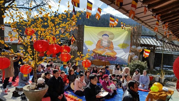 Lễ đàn Dược sư cầu an tại chùa Việt Nam ở Hàn Quốc