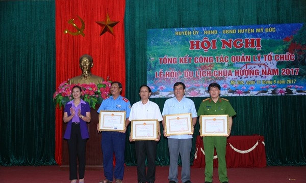 Hà Nội: Tổng kết công tác tổ chức lễ hội chùa Hương năm 2017