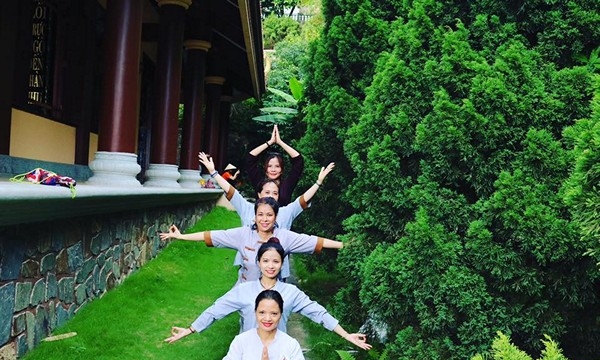 Yoga ở Thiền viện Trúc Lâm Tây Thiên