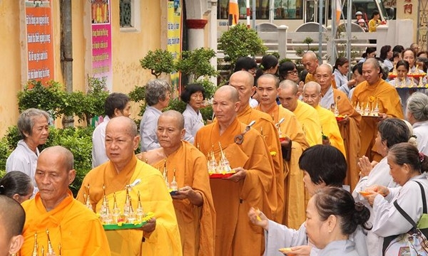 Đồng Tháp: Cung nghinh Xá lợi Phật tại chùa Phước Hưng