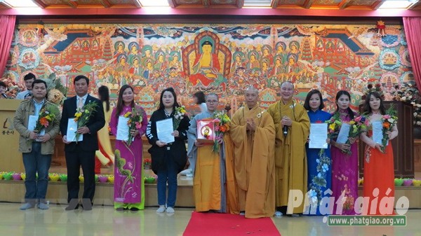 Hàn Quốc: Hội Phật tử Việt Nam cầu siêu, tưởng niệm các anh hùng, liệt sĩ