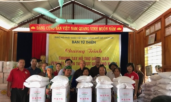 Phật giáo Tp.HCM cử các đoàn thăm, cứu trợ đồng bào vùng Tây Bắc