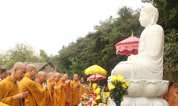 Nghệ An: Lễ An vị Tôn Tượng Bổn Sư tại Thiền Viện Trúc Lâm Yên Thành