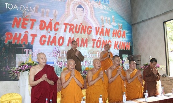 Đồng Nai: Tọa đàm 'Nét đặc trưng Văn hóa Phật giáo Nam tông Kinh'