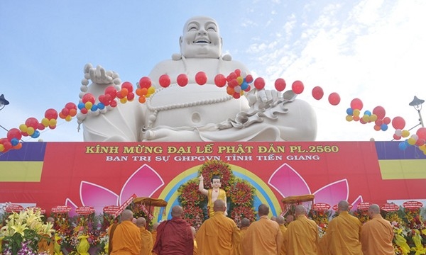 Kính mừng Đại lễ Phật đản trên cả nước