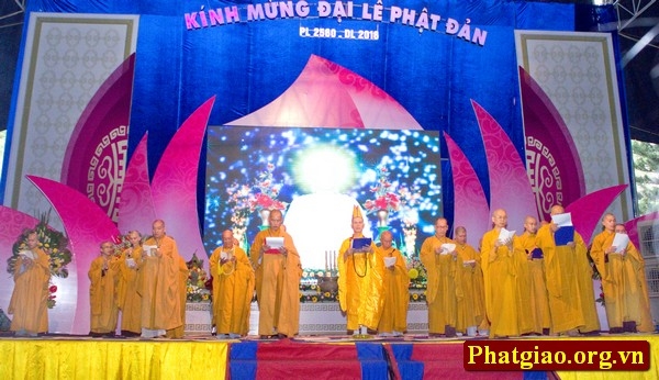 Vũng Tàu: Gần 1,5 vạn lượt người tham dự lễ Phật đản tại Thiền tôn Phật Quang