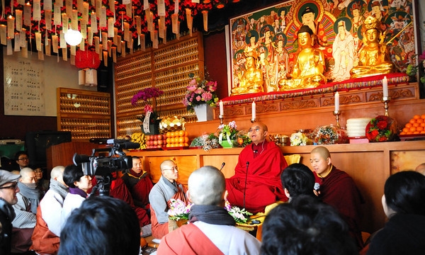 Lạt ma Yongey Mingyur Rinpoche hoằng pháp tại Hàn Quốc