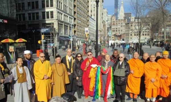 Hoa Kỳ: Hội đồng Phật giáo New York tổ chức thiền định, cầu nguyện 