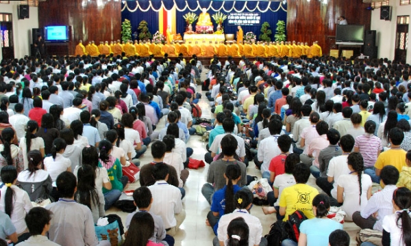 Suy nghĩ về hướng giáo dục đạo Phật cho tuổi trẻ (song ngữ)