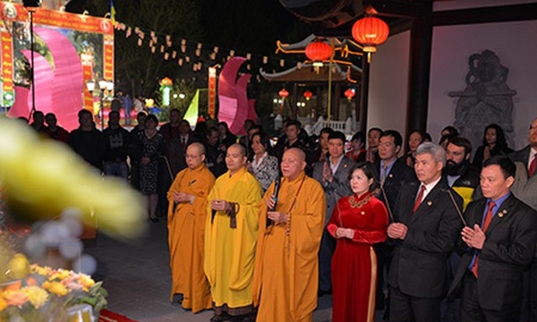 Lễ Phật Đản và kỷ niệm 10 năm thành lập chùa Trúc Lâm Kharkov
