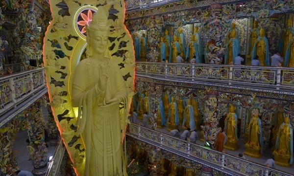 Lâm Đồng: 500 phật tử lễ vía Bồ tát Quán Thế Âm tại chùa Linh Phước