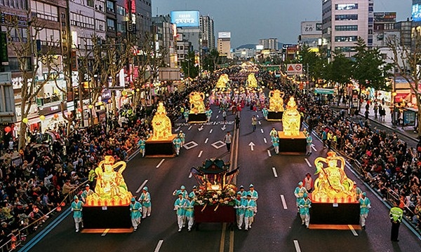 Hàn Quốc: Đăng kí lễ hội Ngày Phật Đản là di sản văn hóa nhân loại