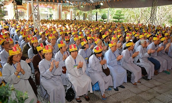 Đà Nẵng: 1500 khóa sinh tham dự khóa tu tại chùa Quang Minh