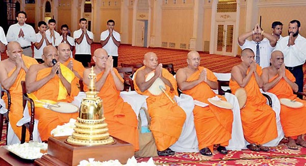 Sri Lanka: Cung tiễn Xá lợi Phật trở về Pakistan