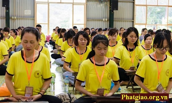 Vĩnh Phúc: 500 bạn trẻ trải nghiệm khóa tu “Nương tựa Phật con an vui”