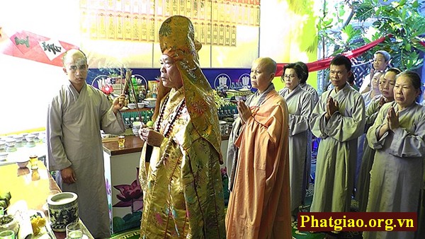 Đà Nẵng: Lễ khai kinh trai đàn cầu siêu Bạt độ tại chùa Phục Đán