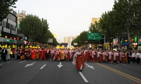 Hàn Quốc: Liên hiệp PG Quốc tế Kính mừng Phật đản