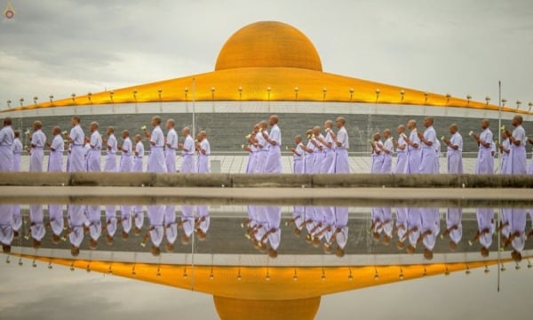 Chùm ảnh lễ truyền trao Giới pháp tại tu viện Wat Phra Dhammakaya, Thái Lan