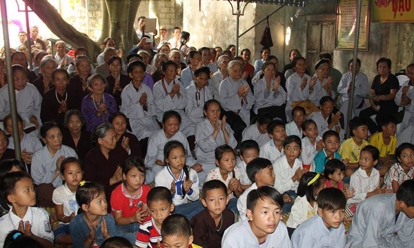 Nghệ An: Khóa tu thường niên tại chùa Non Nước 