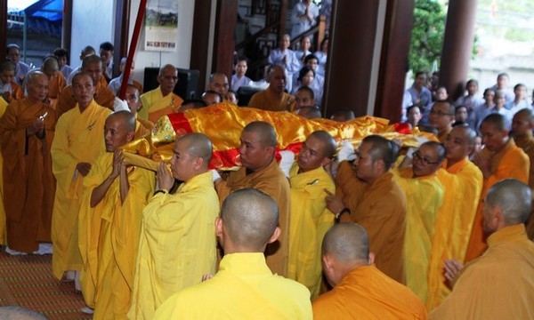 Quảng Nam: Lễ nhập kim quan cố Hòa thượng Thích Thiện Tánh