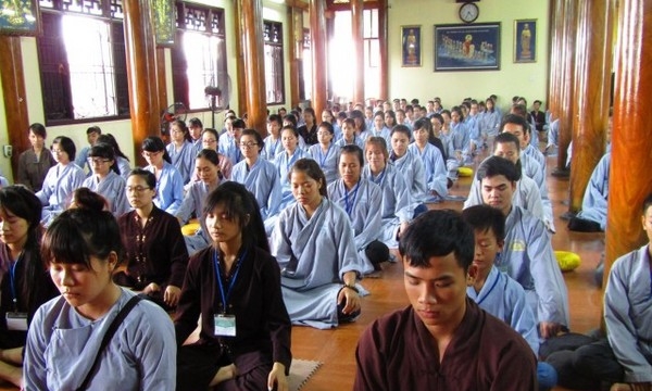 Thái Bình: Gần 200 bạn trẻ về chùa Từ Xuyên dự khóa tu 