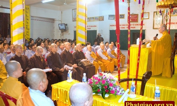 Cần Thơ: TT.Thích Chân Quang thuyết giảng tại chùa Bửu Trì