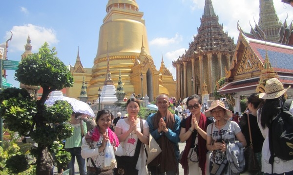 Phần 1: Thăm Hoàng cung và chùa Phật Ngọc ở Thái Lan