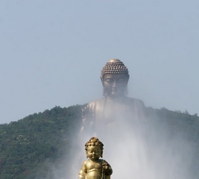 Phật đản và mẫu tượng Phật Đản sinh