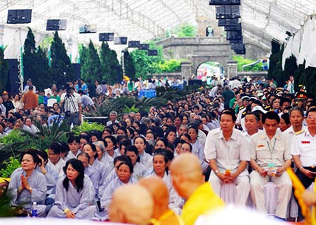Quảng Trị: Khai mạc Đại lễ cầu siêu, quốc thái dân an