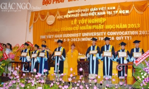 Tp.HCM: Lễ tốt nghiệp và trao bằng Cử nhân Phật học khóa VIII