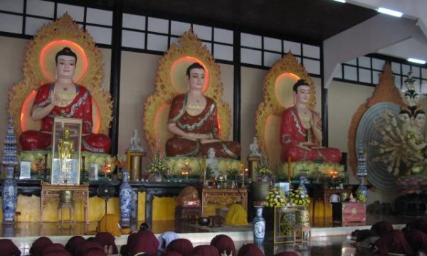 Lâm Đồng: Hơn 1.000 tu sinh tham dự khóa tu 'một ngày an lạc” tại chùa Linh Ẩn 
