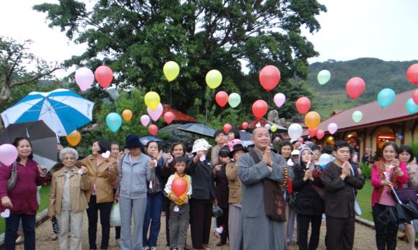 Lâm Đồng: 'Vu Lan mùa hiếu hạnh' tại khu du lịch Trúc Lâm Viên 