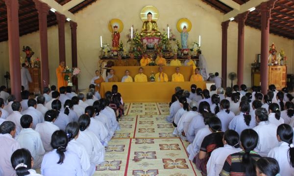 TT.Huế: Ban Trị sự Phật giáo tỉnh thăm, dự lễ cầu an tại huyện A Lưới