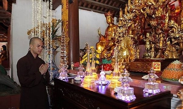 Về chùa Tân Hải chiêm bái Xá lợi Phật mừng Phật đản