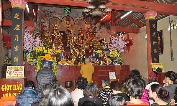Thăm ngôi chùa nhỏ ở thành phố Tuyên Quang
