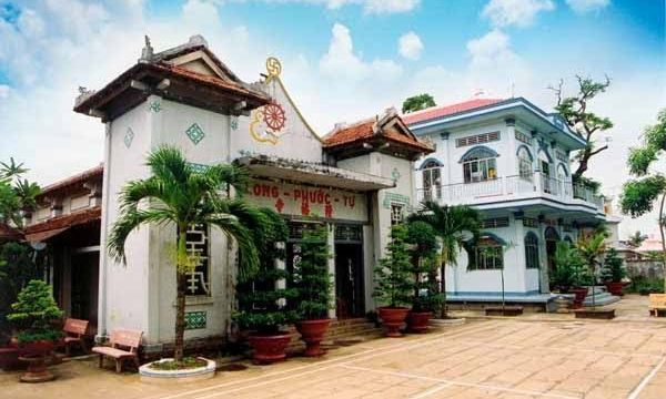 Thăm chùa Long Phước ở Đông Hải, Bạc Liêu