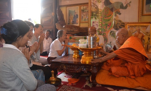 Hân hoan mùa Kan Ben 2018 ở đất nước chùa tháp Campuchia  